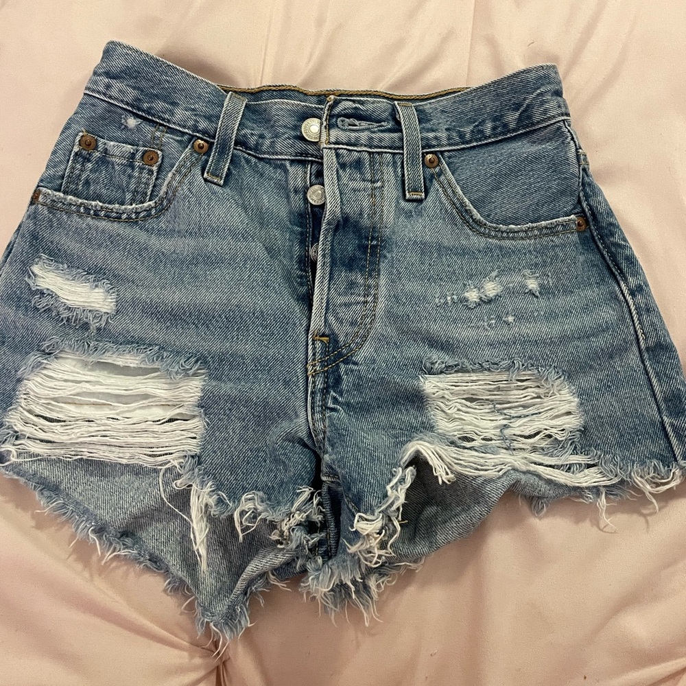 Levi 501 High Rise Shorts!